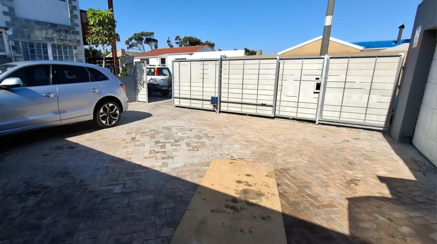 3 Bedroom Property for Sale in Colorado Western Cape